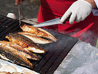 Food and Water Safety Tips for Travelers
